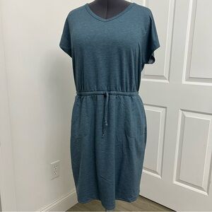 32 Cool Casual Teal Dress with Pockets and Drawstring Waist